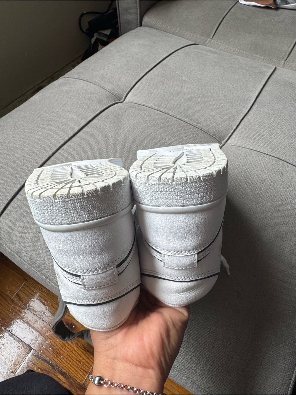 Jordan White Low-Top Sneakers with Black Insole - Picture 3 of 5